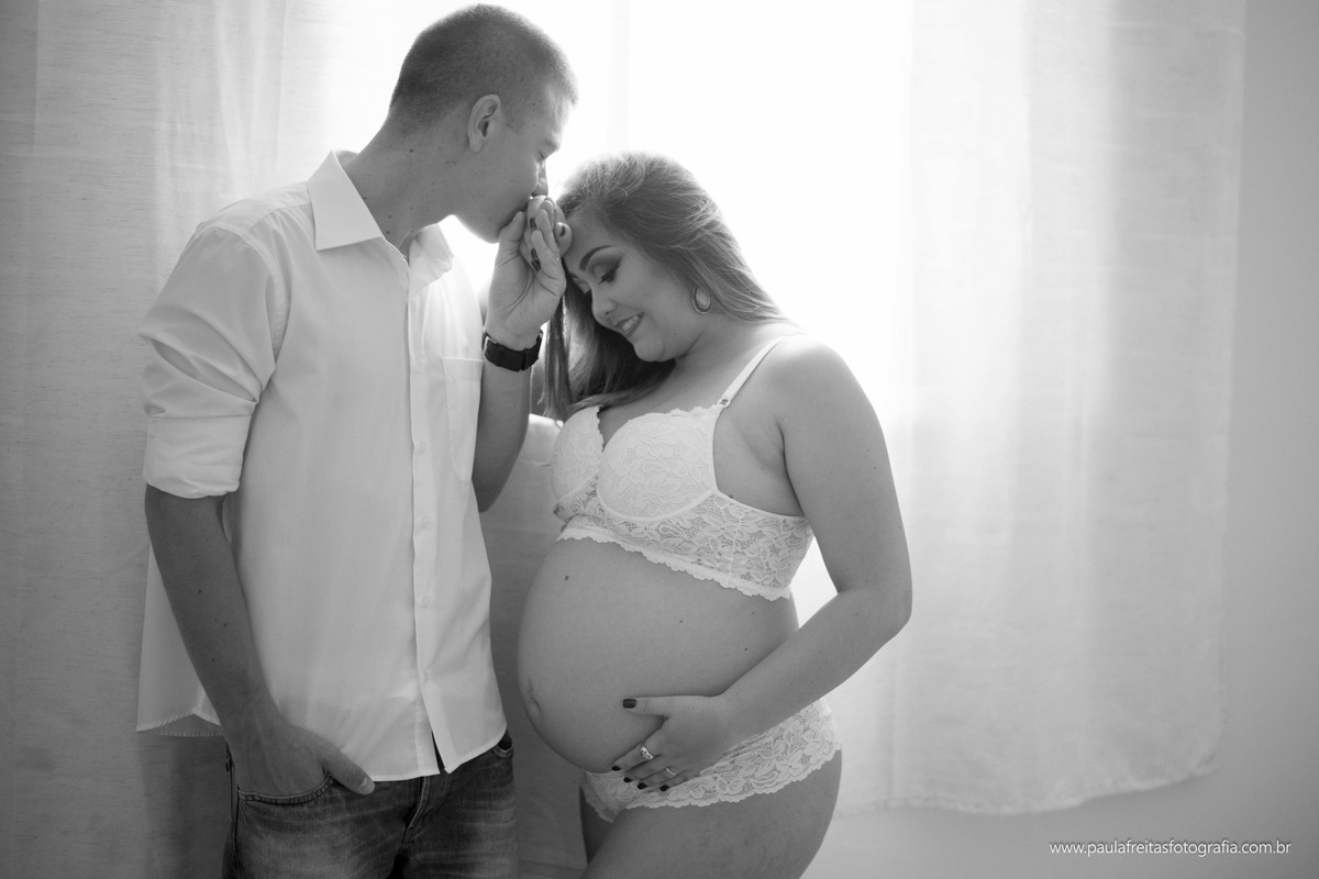 ensaio-gestante-life-style-vanessa-e-felipe-a-espera-de-maite-fotografia-feita-por-paula-freitas-fotografia