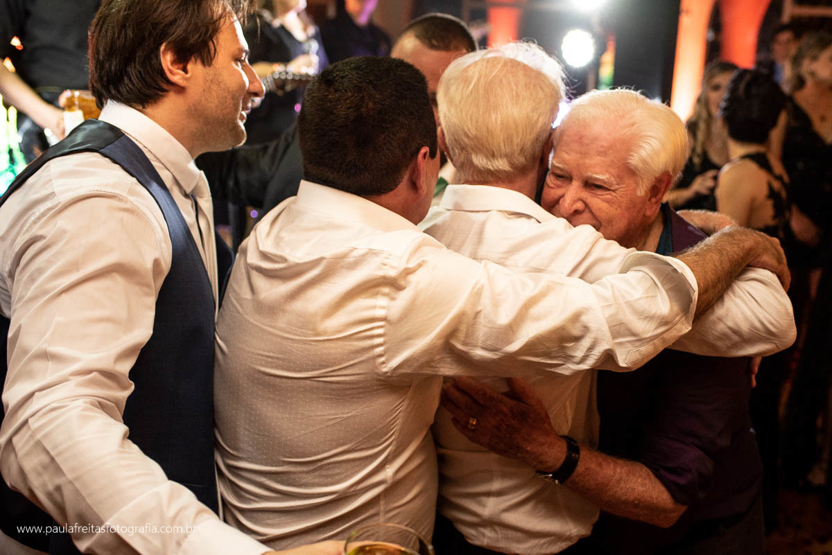 casamento no hotel clube dos 500 em guaratingueta