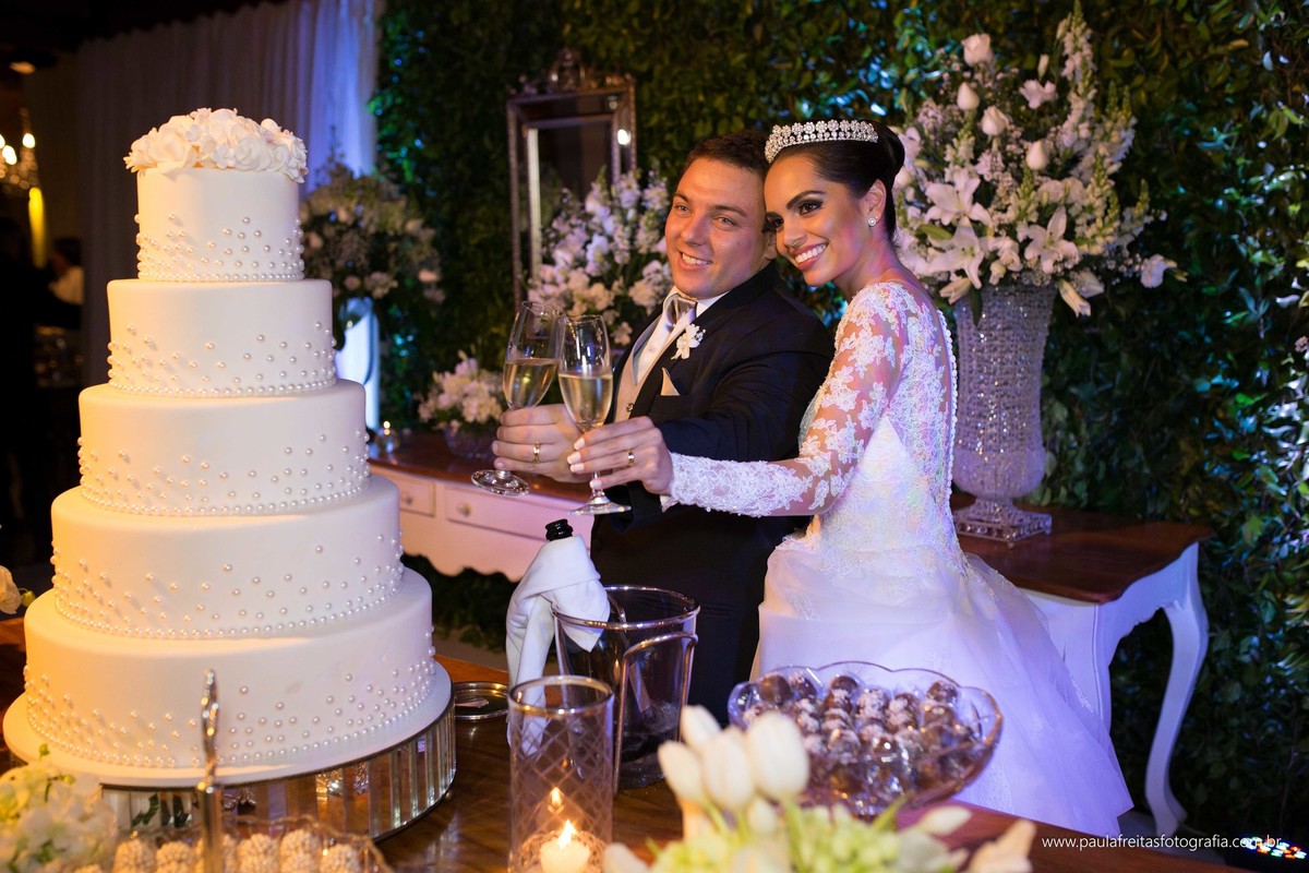 recanto-do-bosque-casamento-em-guaratinguetá-catedral-de-santo-antonio-matriz-eduarda-e-diego-fotografado-por-paula-freitas-fotografia-e-filme-de-supimpa-audiovisual