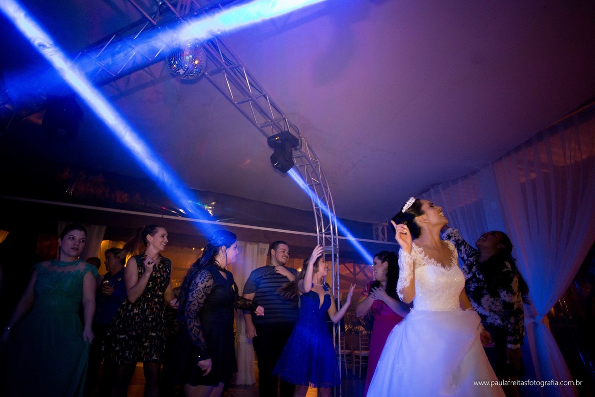 recanto-do-bosque-casamento-em-guaratinguetá-catedral-de-santo-antonio-matriz-eduarda-e-diego-fotografado-por-paula-freitas-fotografia-e-filme-de-supimpa-audiovisual