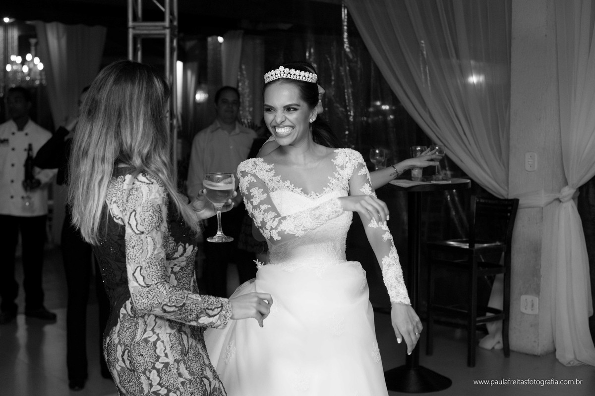 recanto-do-bosque-casamento-em-guaratinguetá-catedral-de-santo-antonio-matriz-eduarda-e-diego-fotografado-por-paula-freitas-fotografia-e-filme-de-supimpa-audiovisual