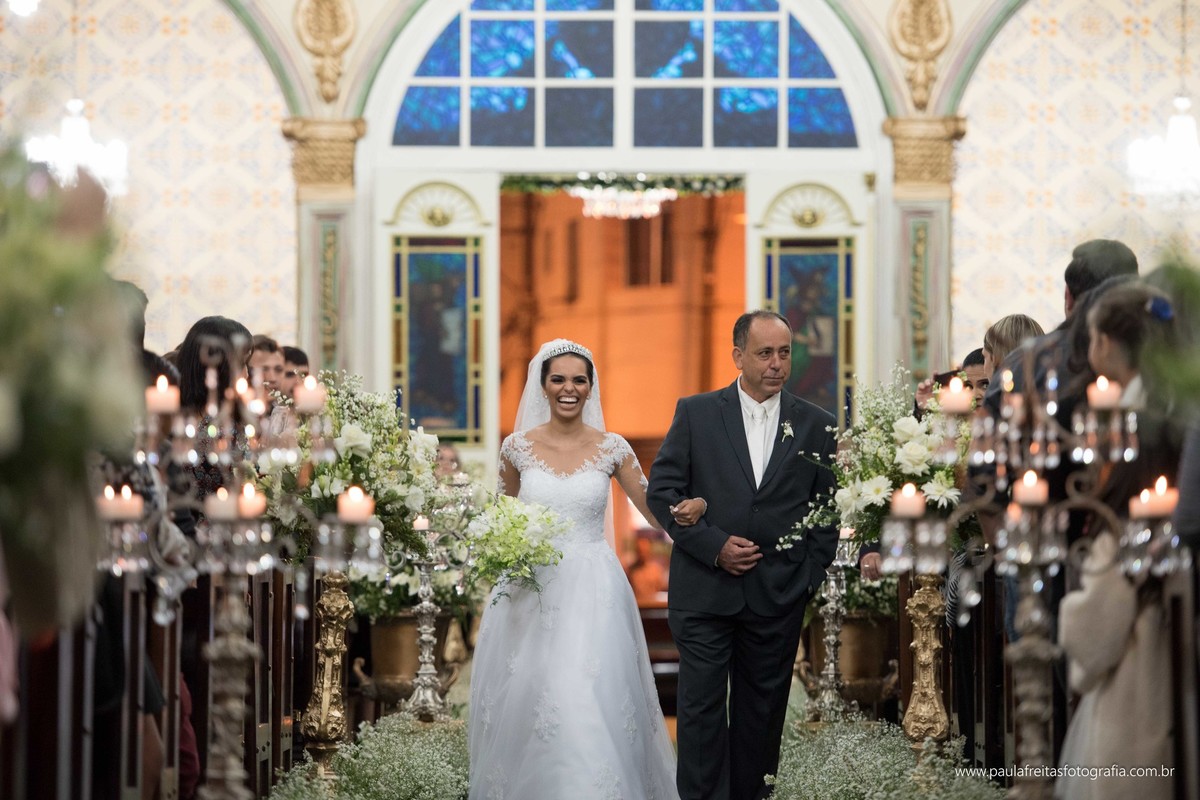 recanto-do-bosque-casamento-em-guaratinguetá-catedral-de-santo-antonio-matriz-eduarda-e-diego-fotografado-por-paula-freitas-fotografia-e-filme-de-supimpa-audiovisual