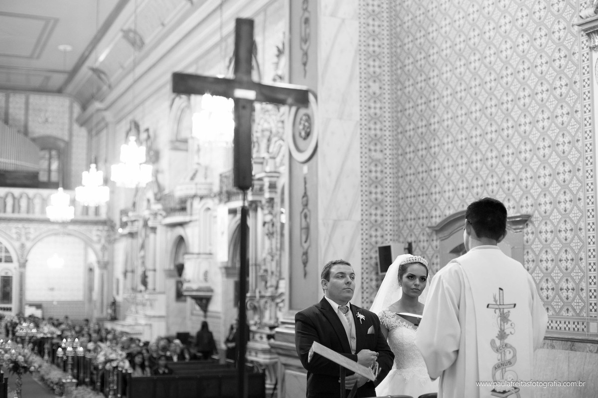 recanto-do-bosque-casamento-em-guaratinguetá-catedral-de-santo-antonio-matriz-eduarda-e-diego-fotografado-por-paula-freitas-fotografia-e-filme-de-supimpa-audiovisual