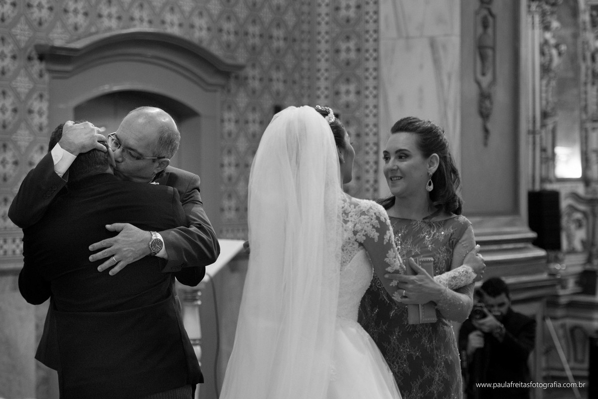 recanto-do-bosque-casamento-em-guaratinguetá-catedral-de-santo-antonio-matriz-eduarda-e-diego-fotografado-por-paula-freitas-fotografia-e-filme-de-supimpa-audiovisual