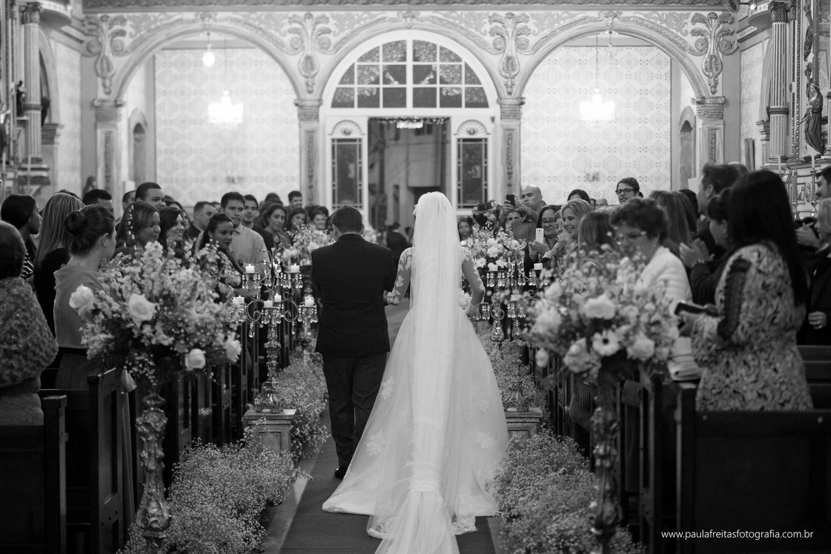 recanto-do-bosque-casamento-em-guaratinguetá-catedral-de-santo-antonio-matriz-eduarda-e-diego-fotografado-por-paula-freitas-fotografia-e-filme-de-supimpa-audiovisual