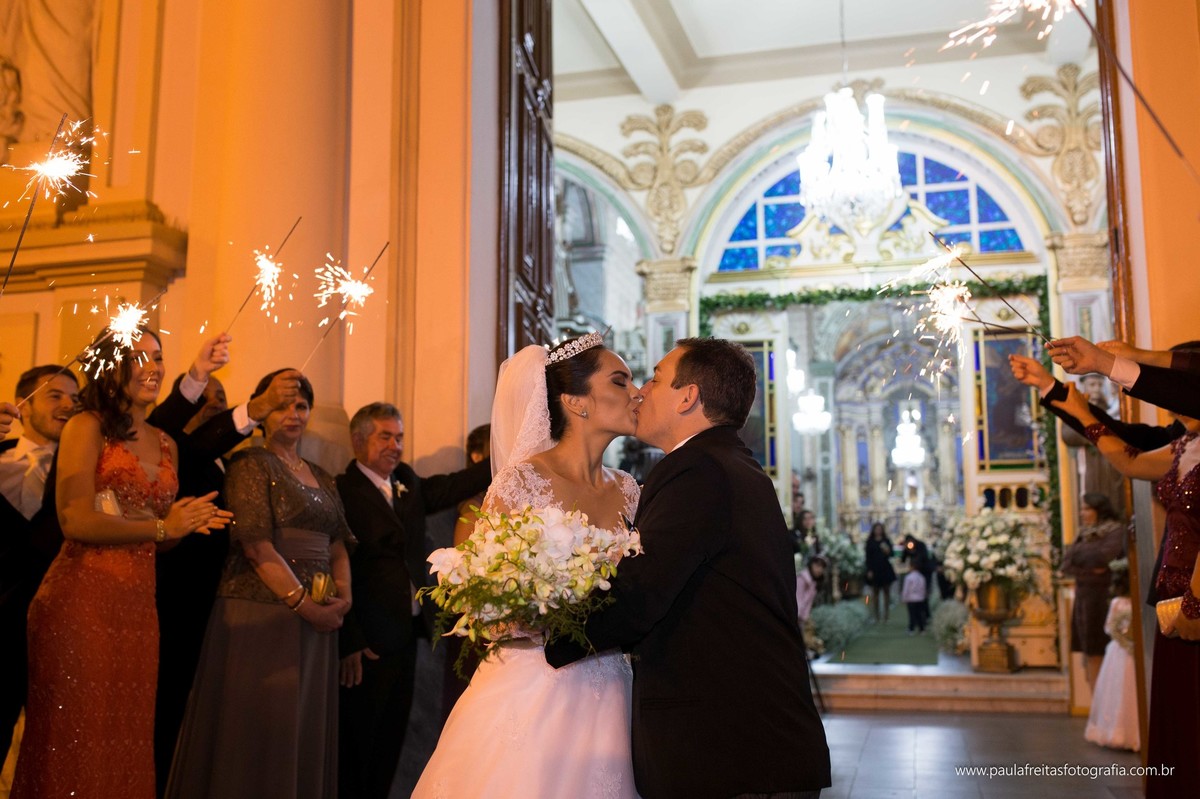 recanto-do-bosque-casamento-em-guaratinguetá-catedral-de-santo-antonio-matriz-eduarda-e-diego-fotografado-por-paula-freitas-fotografia-e-filme-de-supimpa-audiovisual