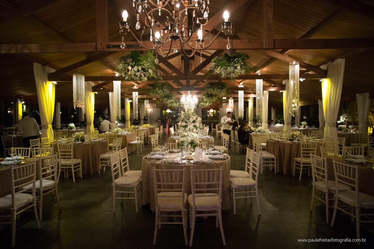 recanto-do-bosque-casamento-em-guaratinguetá-catedral-de-santo-antonio-matriz-eduarda-e-diego-fotografado-por-paula-freitas-fotografia-e-filme-de-supimpa-audiovisual