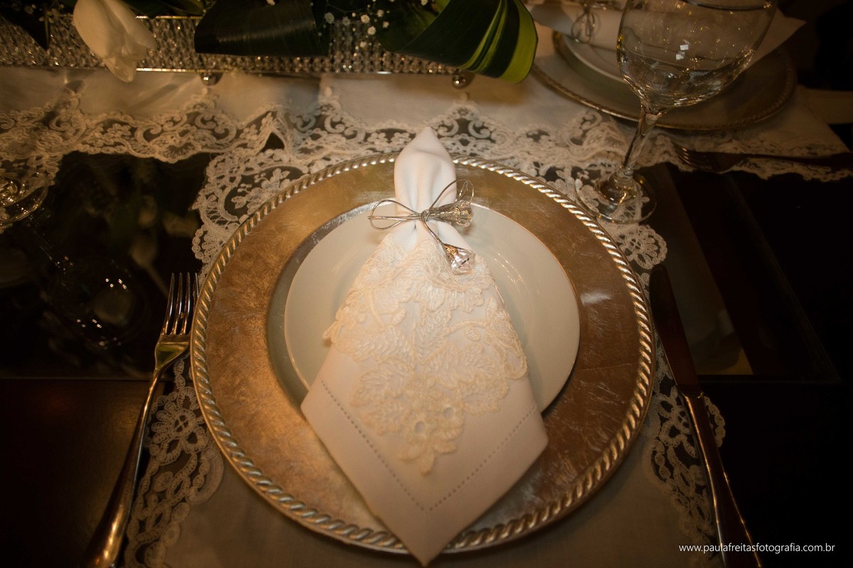 recanto-do-bosque-casamento-em-guaratinguetá-catedral-de-santo-antonio-matriz-eduarda-e-diego-fotografado-por-paula-freitas-fotografia-e-filme-de-supimpa-audiovisual