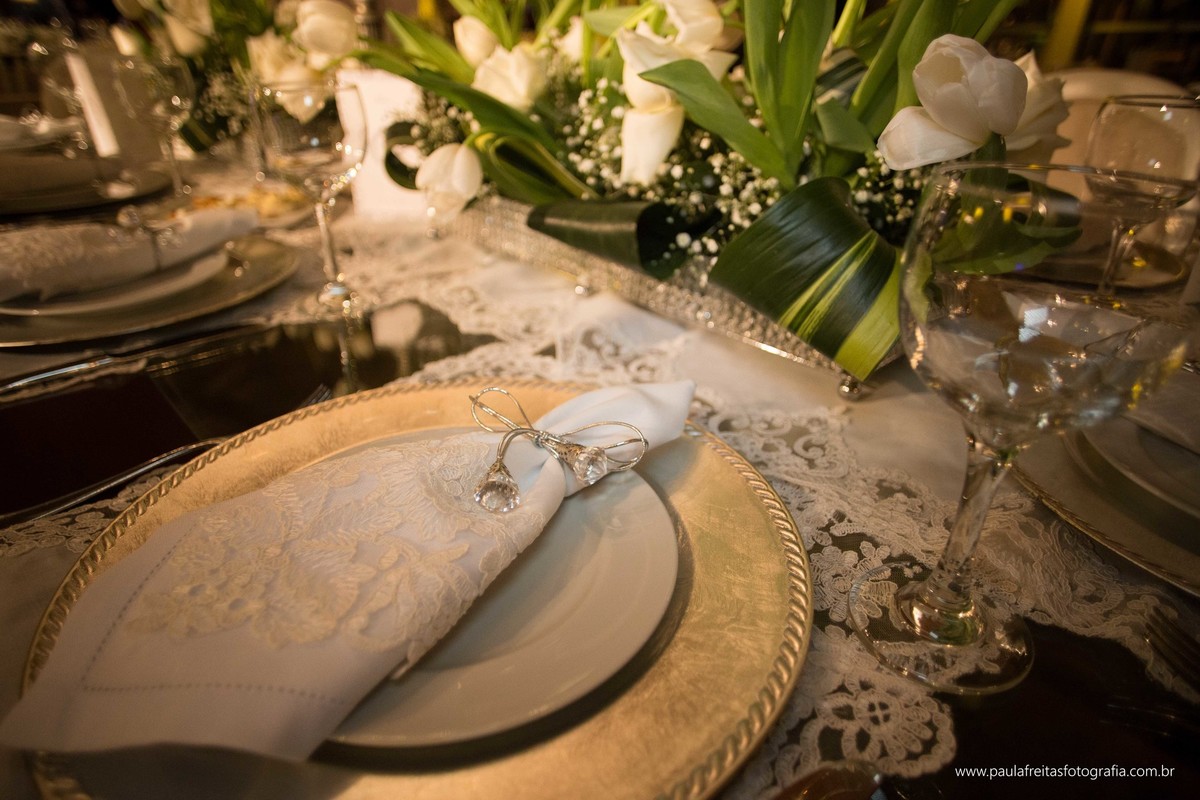 recanto-do-bosque-casamento-em-guaratinguetá-catedral-de-santo-antonio-matriz-eduarda-e-diego-fotografado-por-paula-freitas-fotografia-e-filme-de-supimpa-audiovisual