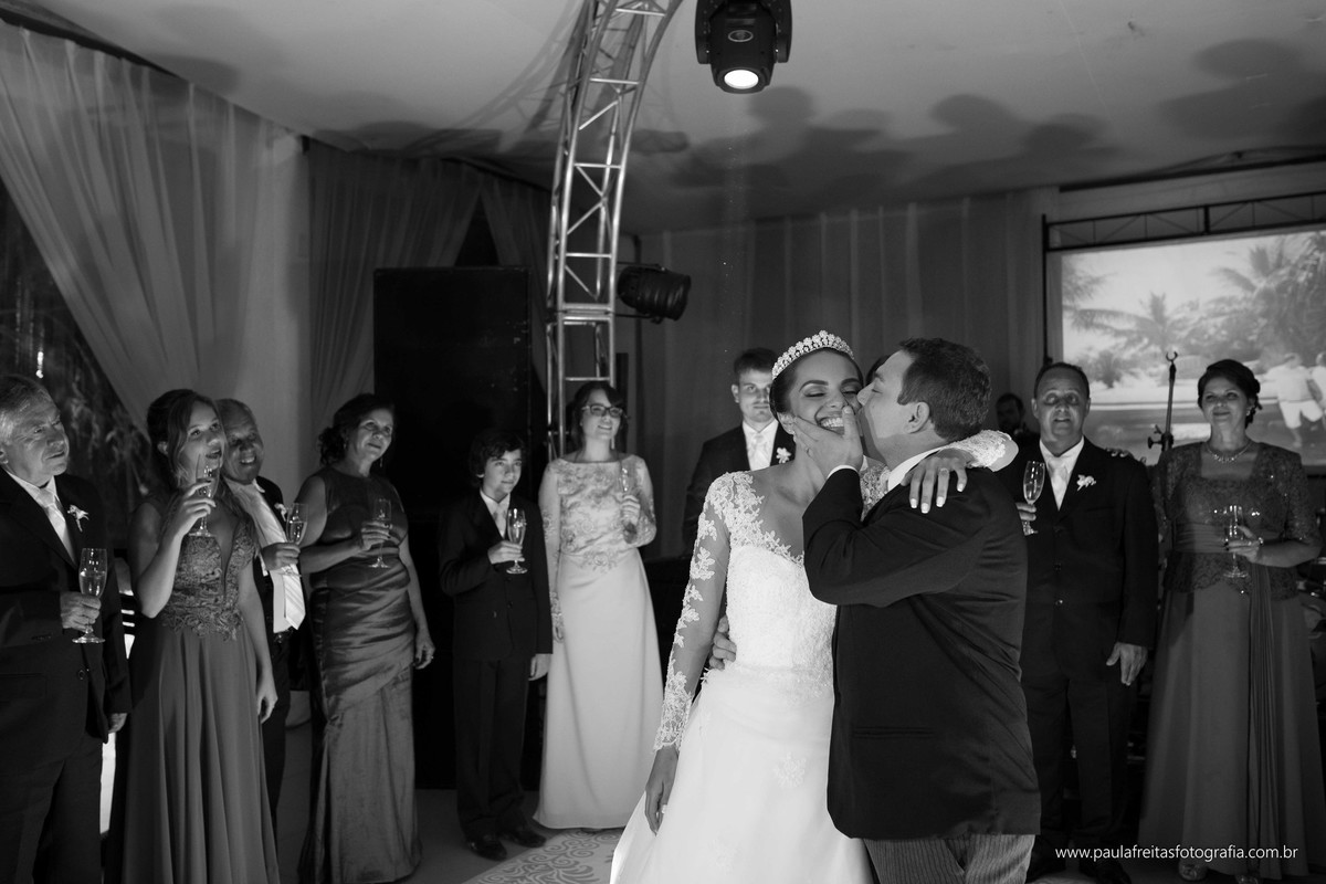recanto-do-bosque-casamento-em-guaratinguetá-catedral-de-santo-antonio-matriz-eduarda-e-diego-fotografado-por-paula-freitas-fotografia-e-filme-de-supimpa-audiovisual