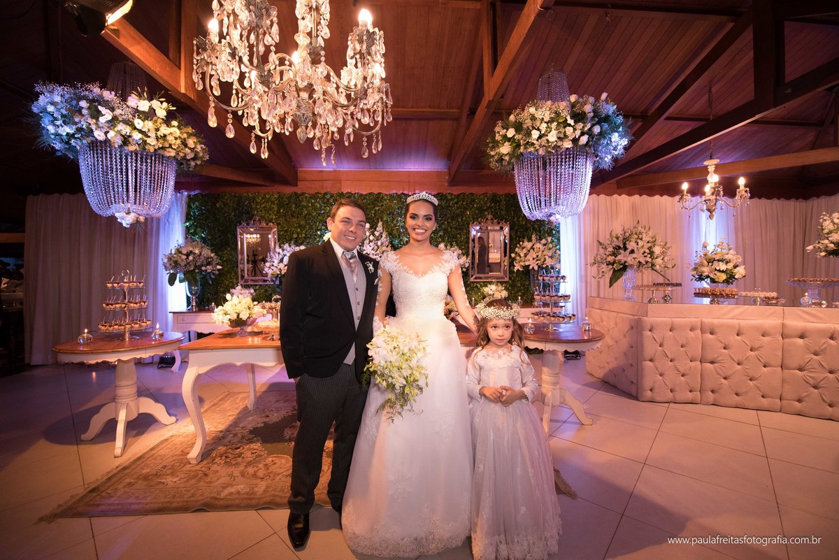 recanto-do-bosque-casamento-em-guaratinguetá-catedral-de-santo-antonio-matriz-eduarda-e-diego-fotografado-por-paula-freitas-fotografia-e-filme-de-supimpa-audiovisual