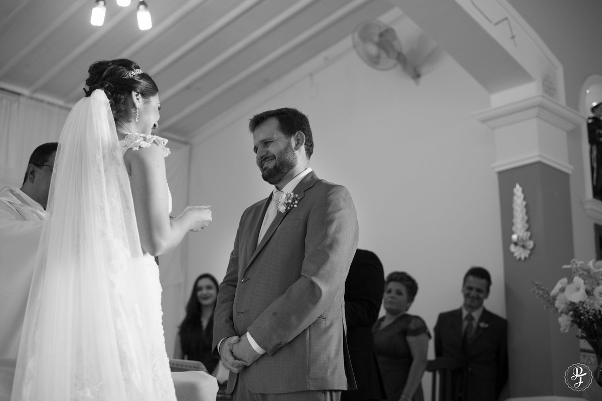 casamento--de-maria-e-arthur-em-guaratingueta-sp-fotografado-por-paula-freitas-fotografia-e-filmado-por-supimpa