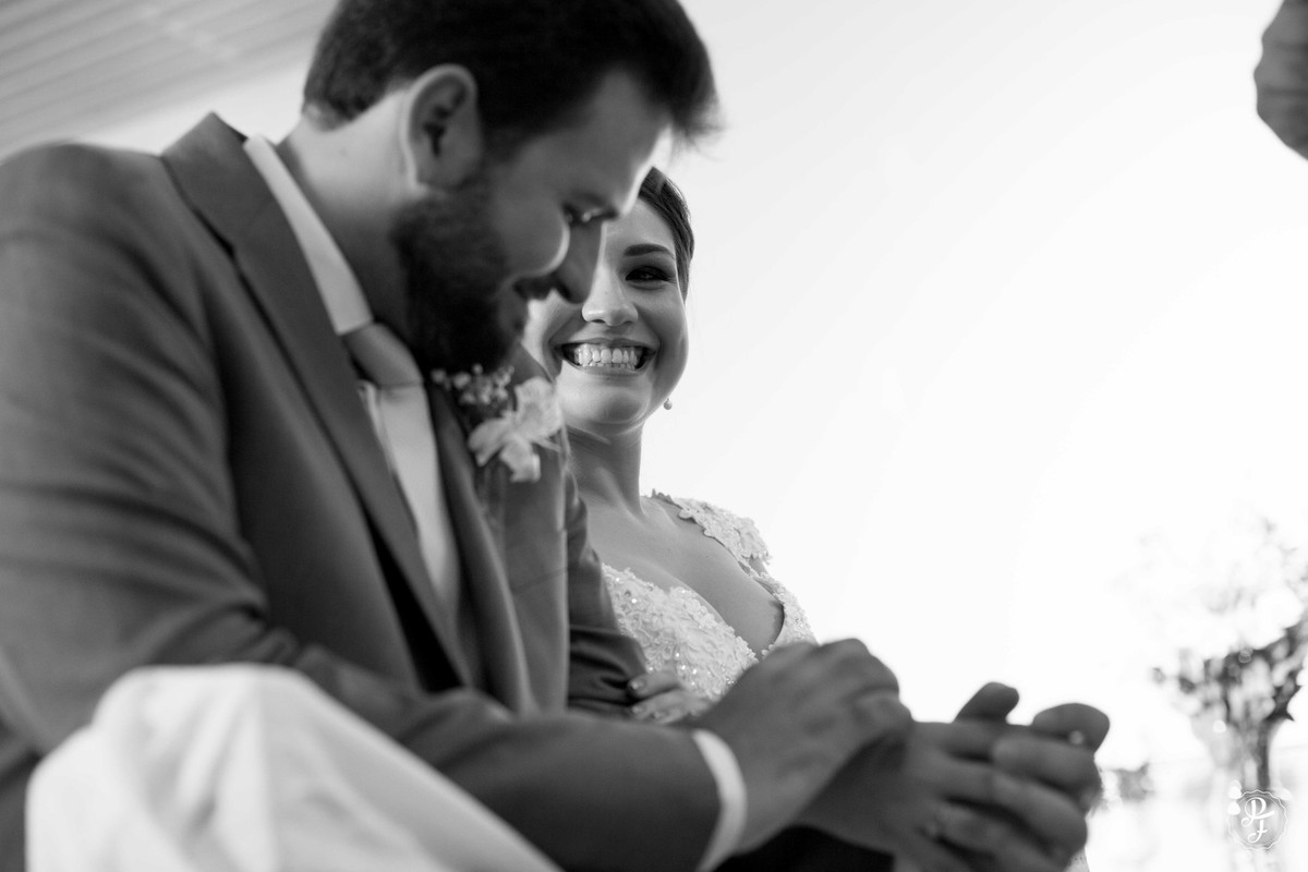 casamento--de-maria-e-arthur-em-guaratingueta-sp-fotografado-por-paula-freitas-fotografia-e-filmado-por-supimpa