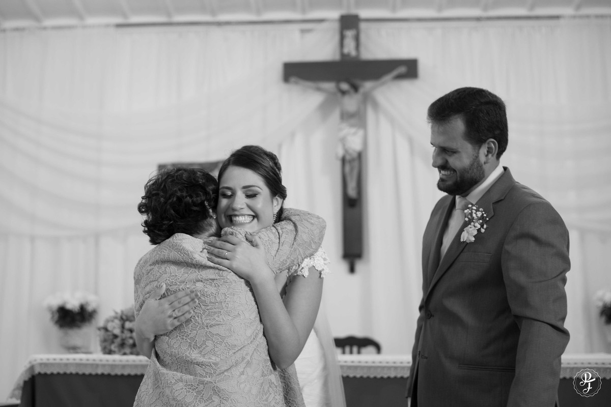 casamento--de-maria-e-arthur-em-guaratingueta-sp-fotografado-por-paula-freitas-fotografia-e-filmado-por-supimpa