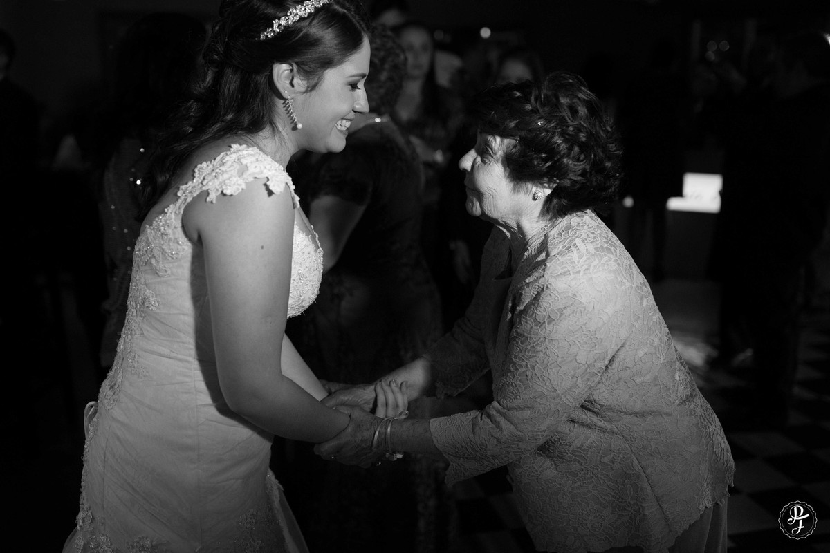 casamento--de-maria-e-arthur-em-guaratingueta-sp-fotografado-por-paula-freitas-fotografia-e-filmado-por-supimpa