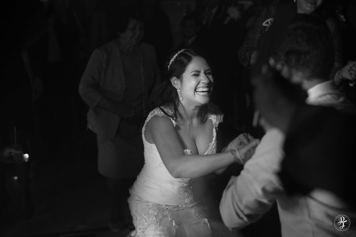 casamento--de-maria-e-arthur-em-guaratingueta-sp-fotografado-por-paula-freitas-fotografia-e-filmado-por-supimpa