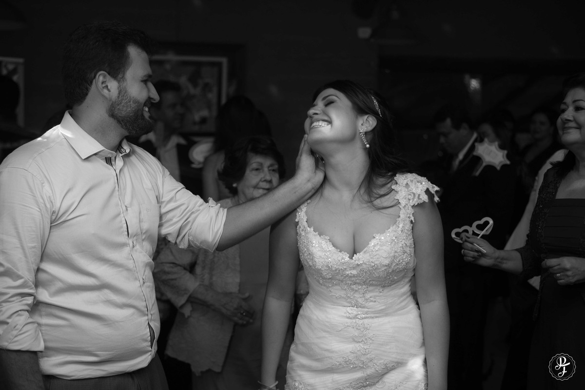 casamento--de-maria-e-arthur-em-guaratingueta-sp-fotografado-por-paula-freitas-fotografia-e-filmado-por-supimpa