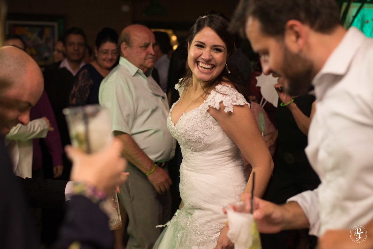 casamento--de-maria-e-arthur-em-guaratingueta-sp-fotografado-por-paula-freitas-fotografia-e-filmado-por-supimpa