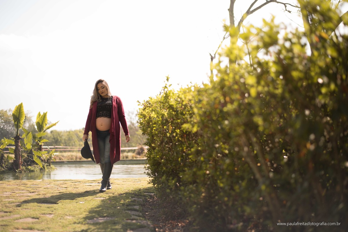 ensaio-de-gestante-a-espera-da-maite-feito-no-parque-da-cidade-em-sao-jose-dos-campos-e-fotografados-por-paula-freitas-fotografia