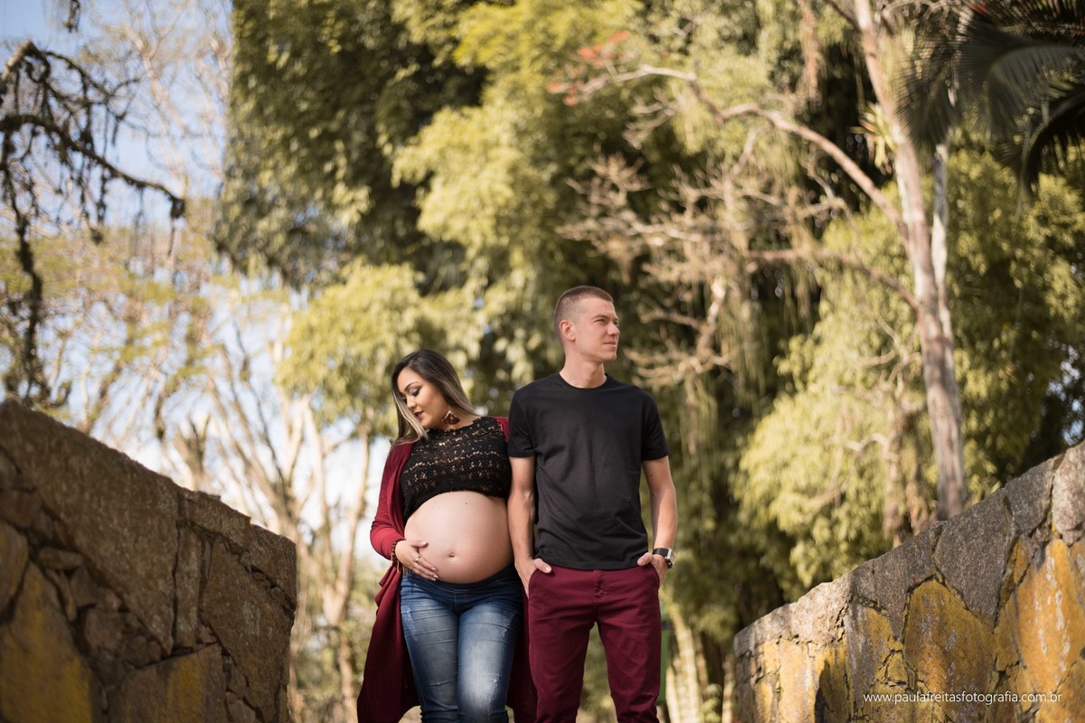 ensaio-de-gestante-a-espera-da-maite-feito-no-parque-da-cidade-em-sao-jose-dos-campos-e-fotografados-por-paula-freitas-fotografia
