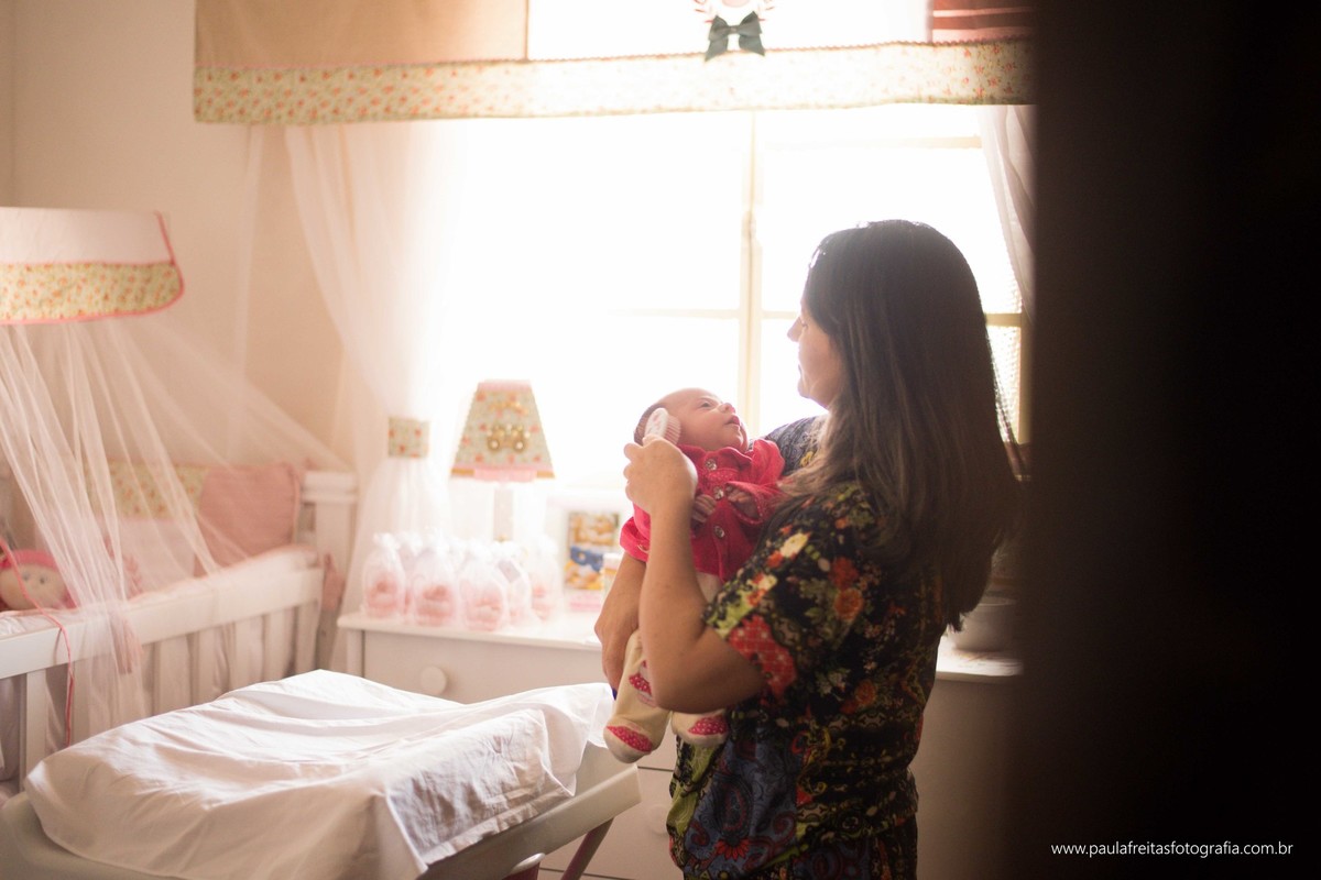 acompanhamento-mensal-da-vitoria-fotografado-por-paula-freitas-fotografia