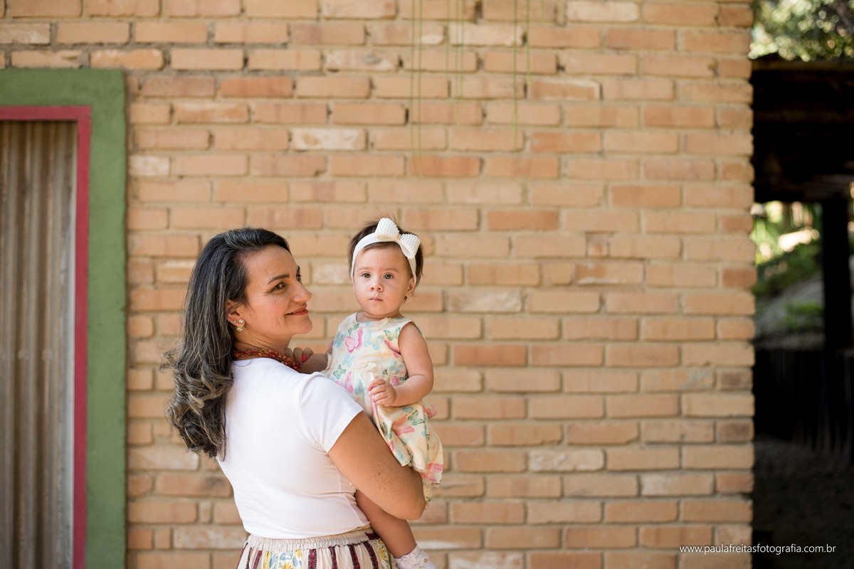 acompanhamento-mensal-da-vitoria-fotografado-por-paula-freitas-fotografia