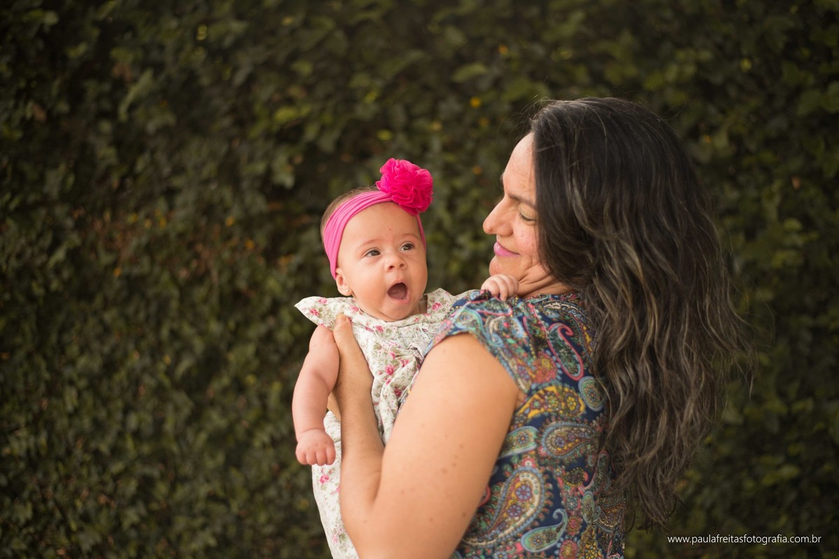 acompanhamento-mensal-da-vitoria-fotografado-por-paula-freitas-fotografia