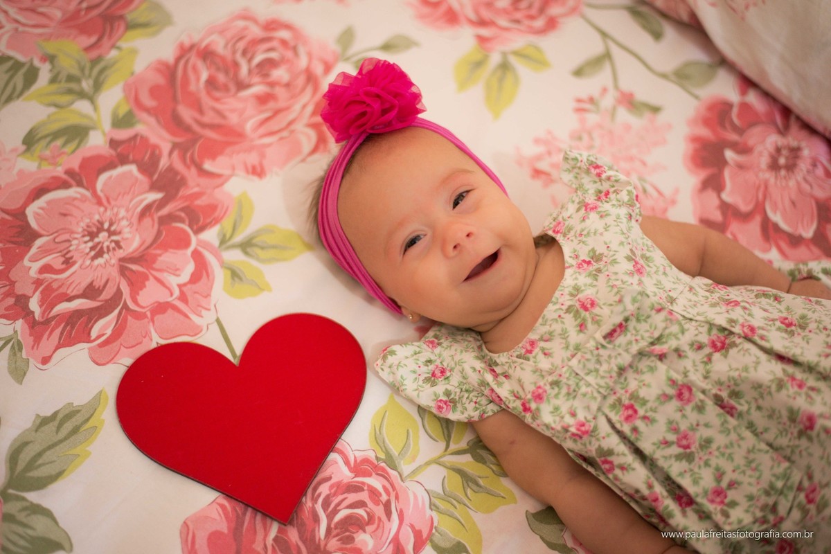 acompanhamento-mensal-da-vitoria-fotografado-por-paula-freitas-fotografia