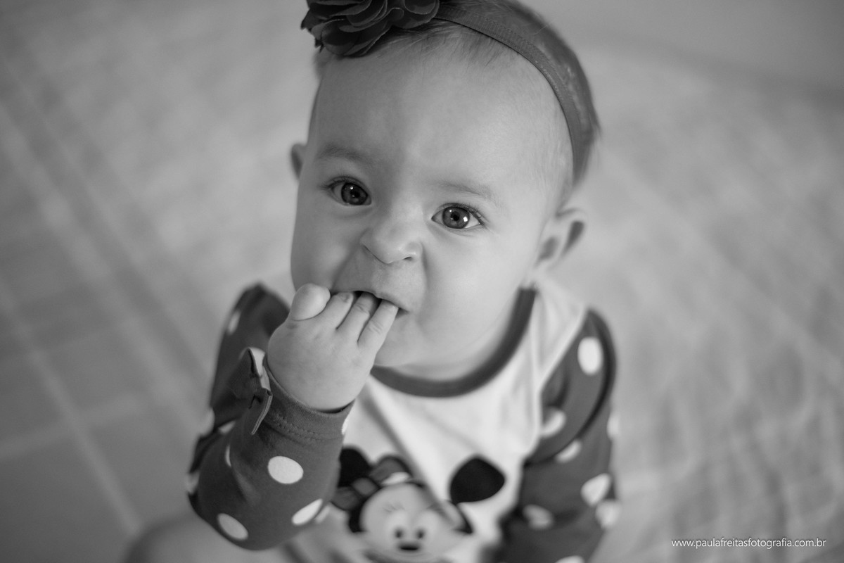 acompanhamento-mensal-infantil-de-maria-luisa-fotografado-por-paula-freitas-fotografia-na-cidade-de-guaratingueta-sp