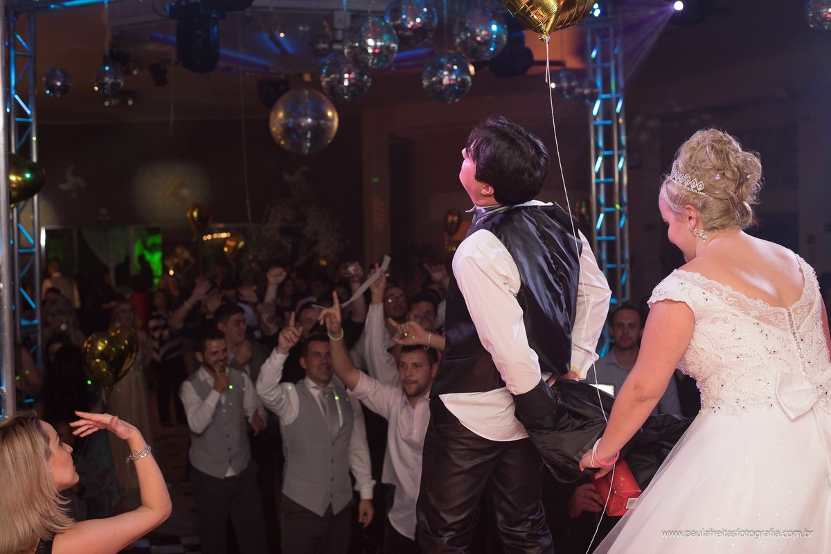 laryssa-e-junior-casamento-no-spaço-vip-e-catedral-em-guaratingueta-paula-freitas-fotografia