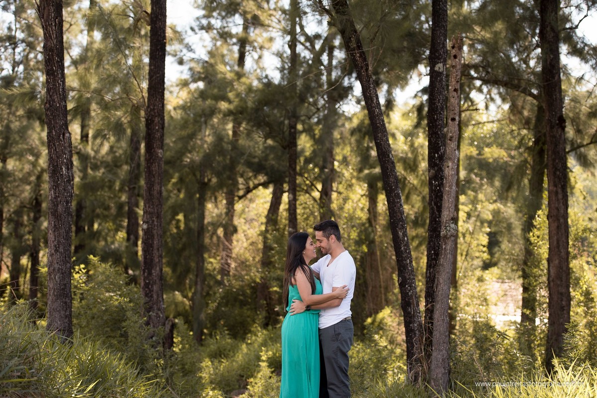 pre-wedding-ensaio-de-casal-realizado-em-guaratingueta-fotografado-por-paula-freitas-fotografia