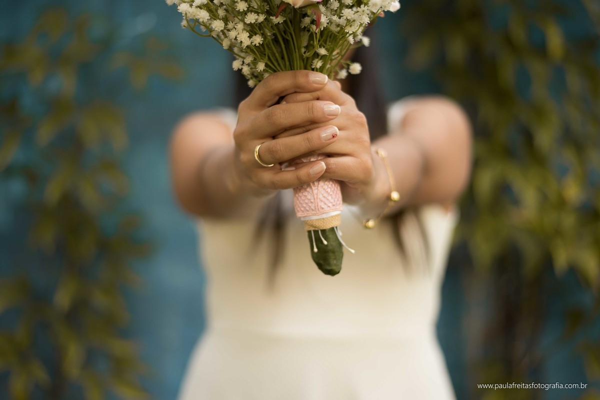 pre-wedding-ensaio-de-casal-realizado-em-guaratingueta-fotografado-por-paula-freitas-fotografia