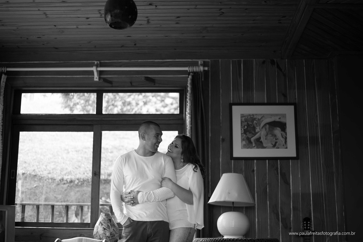 ensaio-pre-wedding-karen-e-rodrigo-feito-na-pousada-7-nascentes-em-guaratingueta-fotografados-por-paula-freitas-fotografia