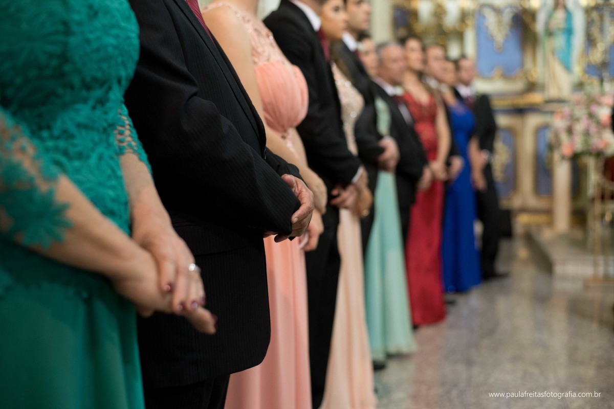 seminario-bom-jesus-em-aparecida-sp-casamento-thaise-e-rodrigo-na-matriz-de-santo-antonio-em-guaratingueta-sp-fotografado-por-paula-freitas-fotografia-e-video-de-supimpa