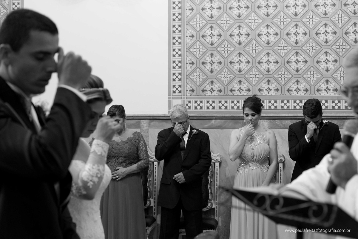 seminario-bom-jesus-em-aparecida-sp-casamento-thaise-e-rodrigo-na-matriz-de-santo-antonio-em-guaratingueta-sp-fotografado-por-paula-freitas-fotografia-e-video-de-supimpa