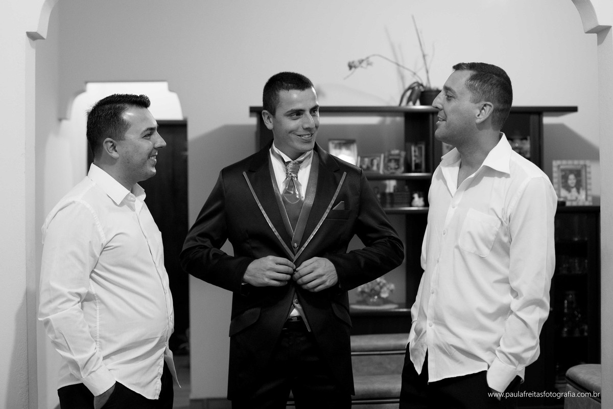 seminario-bom-jesus-em-aparecida-sp-casamento-thaise-e-rodrigo-na-matriz-de-santo-antonio-em-guaratingueta-sp-fotografado-por-paula-freitas-fotografia-e-video-de-supimpa