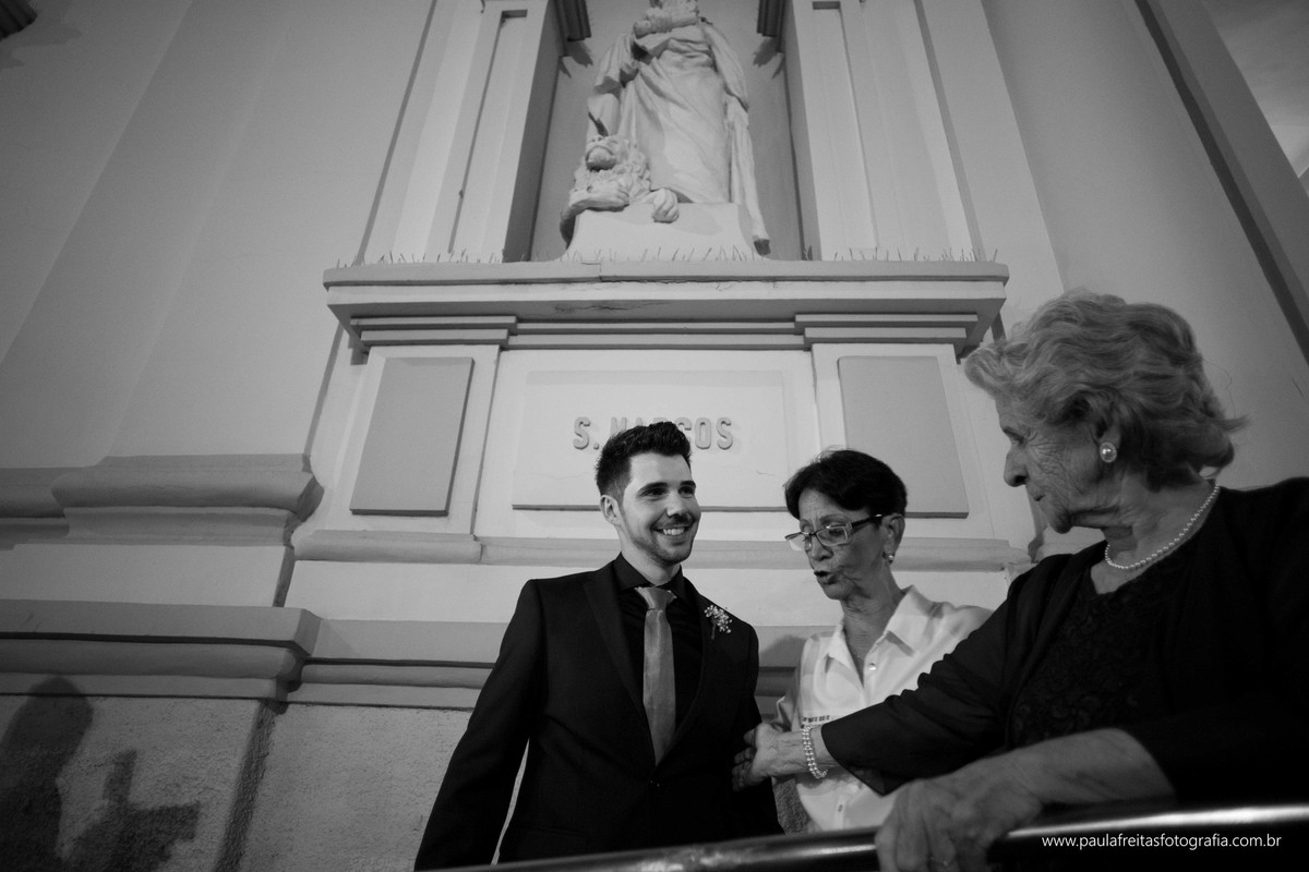 recanto-vip-e-catedral-de-santo-antonio-de-guaratingueta-casamento-de-thais-prado-e-pedro-antunes-fotografado-por-paula-freitas-e-video-de-supimpa-audiovisual