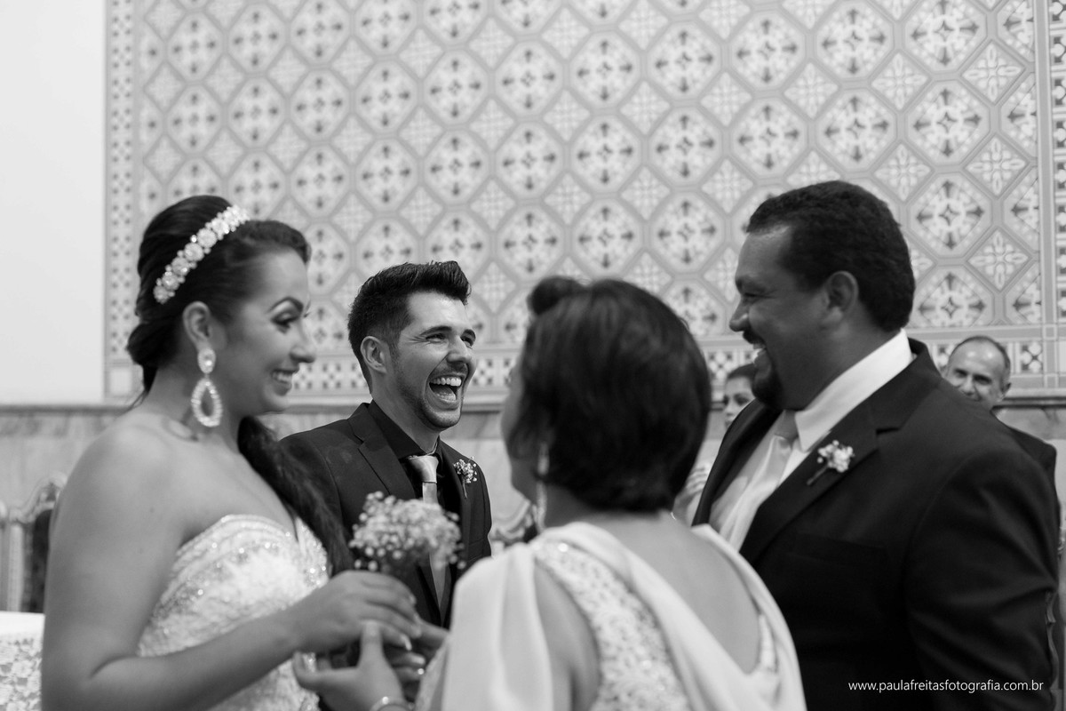 recanto-vip-e-catedral-de-santo-antonio-de-guaratingueta-casamento-de-thais-prado-e-pedro-antunes-fotografado-por-paula-freitas-e-video-de-supimpa-audiovisual