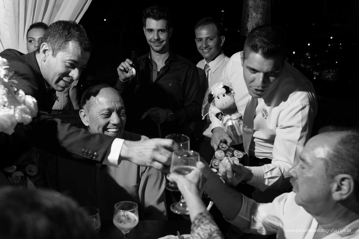 recanto-vip-e-catedral-de-santo-antonio-de-guaratingueta-casamento-de-thais-prado-e-pedro-antunes-fotografado-por-paula-freitas-e-video-de-supimpa-audiovisual