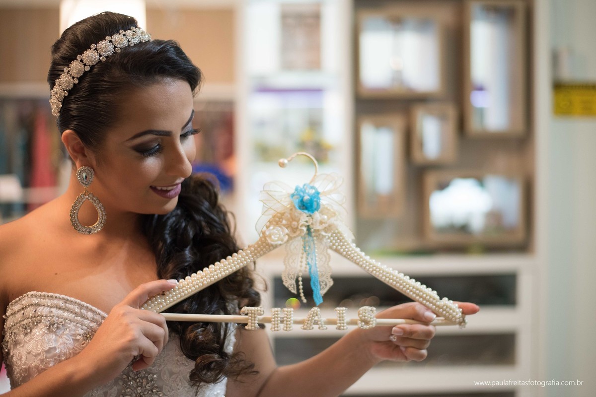 recanto-vip-e-catedral-de-santo-antonio-de-guaratingueta-casamento-de-thais-prado-e-pedro-antunes-fotografado-por-paula-freitas-e-video-de-supimpa-audiovisual