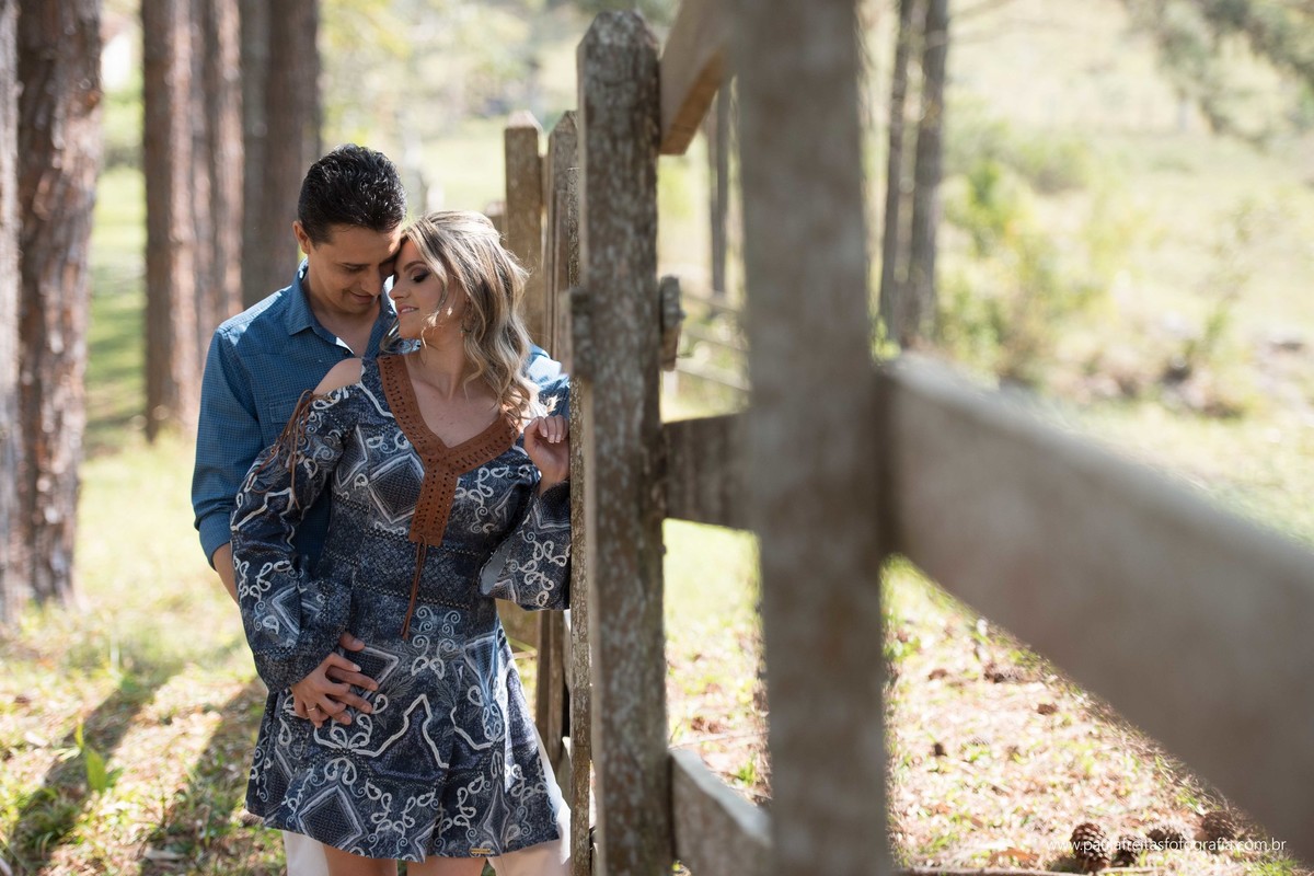 ensaio-pre-casamento-realizado-em-cunha-sp-fotografado-por-paula-freitas-e-video-de-supimpa
