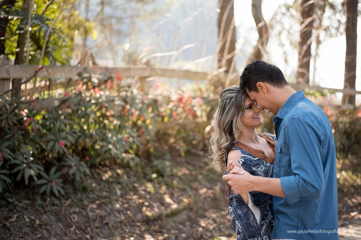 ensaio-pre-casamento-realizado-em-cunha-sp-fotografado-por-paula-freitas-e-video-de-supimpa