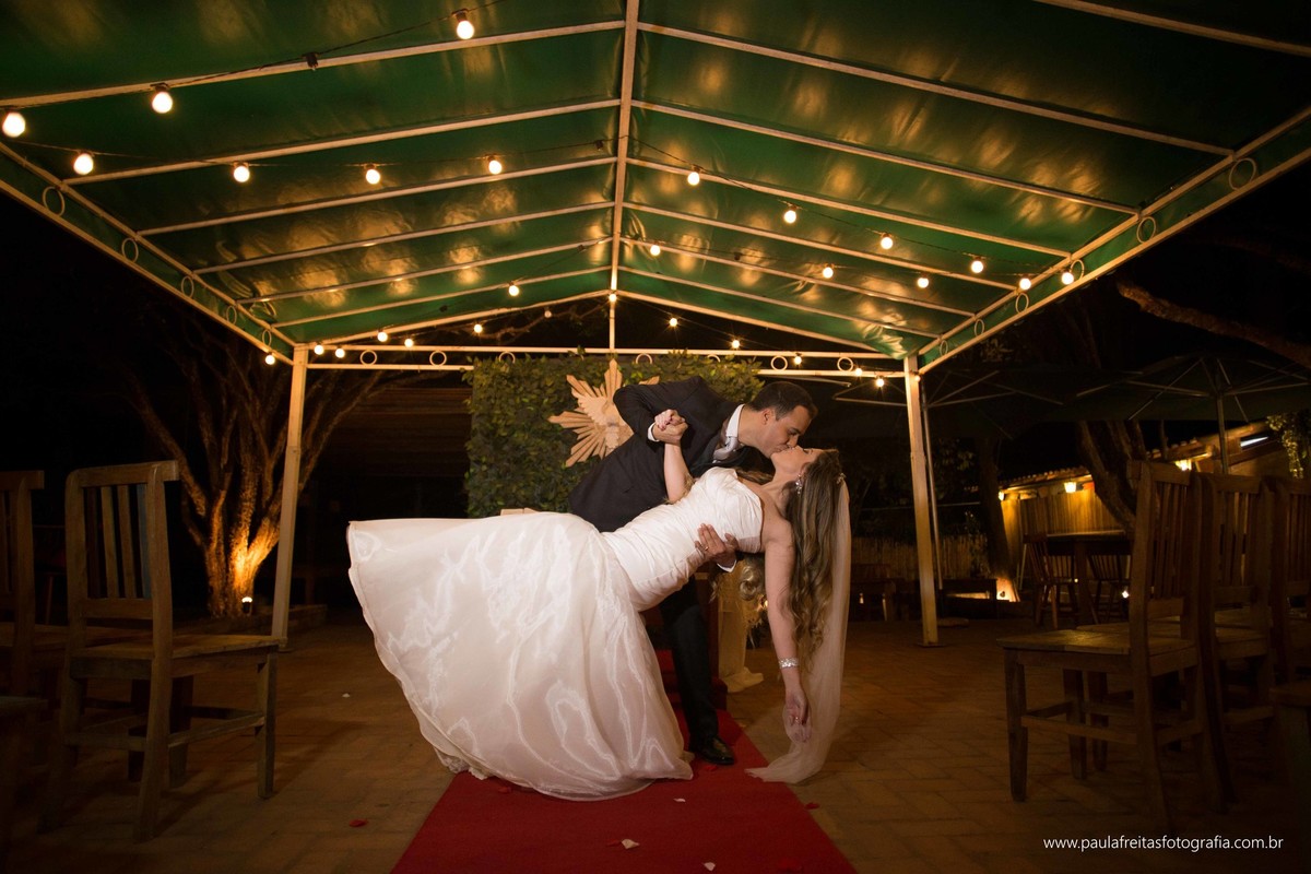 restaurante-da-luciana-slow-food-em-guaratingueta-casamento-karina-e-rodrigo-fotografado-por-paula-freitas-33