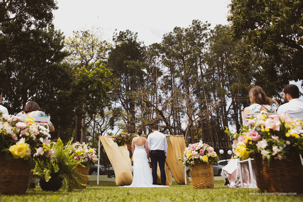 Decoração de casamento ao ar livre