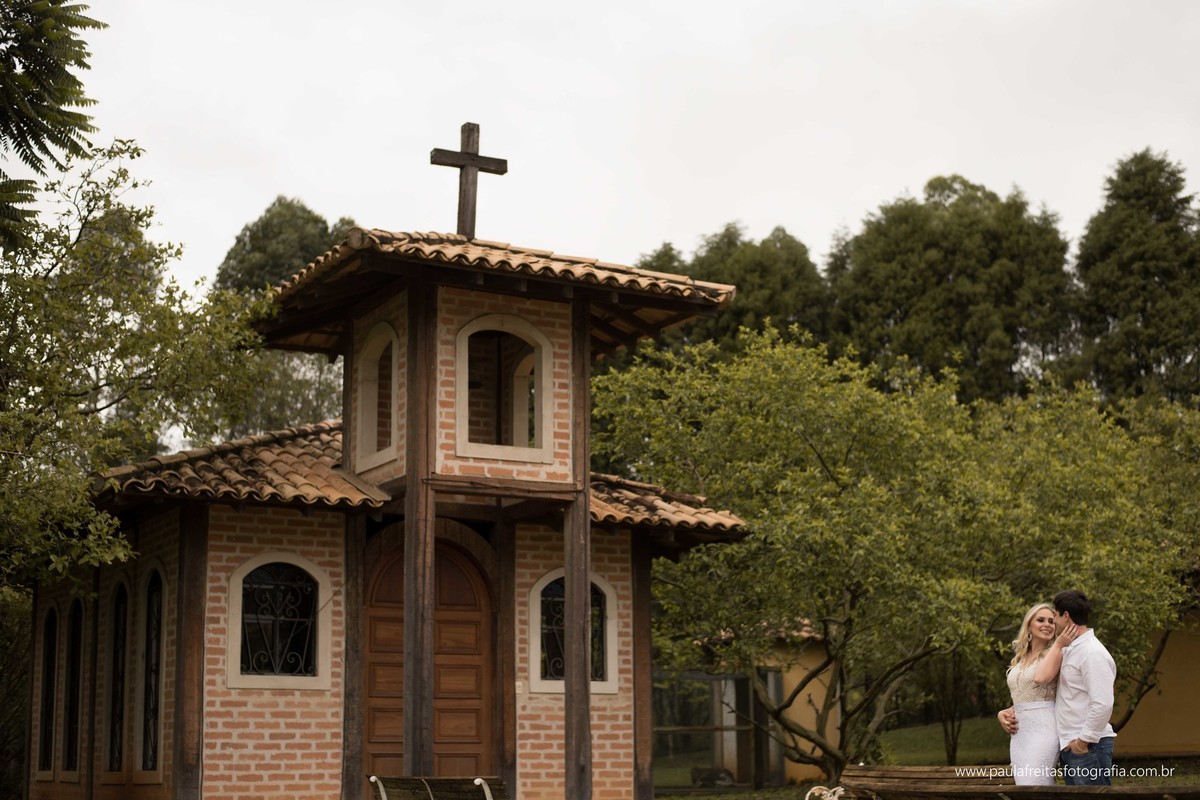 porto-feliz-sao-paulo-sao-paulo-cidade-de-sao-paulo-pre-wedding-ensaio-pre-casamento-desire-e-max-guaratingueta-sao-jose-dos-campos-taubate-fotografado-por-paula-freitas-fotografia-e-video-de-supimpa