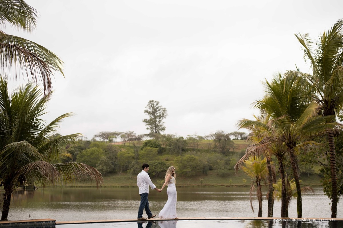 porto-feliz-sao-paulo-sao-paulo-cidade-de-sao-paulo-pre-wedding-ensaio-pre-casamento-desire-e-max-guaratingueta-sao-jose-dos-campos-taubate-fotografado-por-paula-freitas-fotografia-e-video-de-supimpa