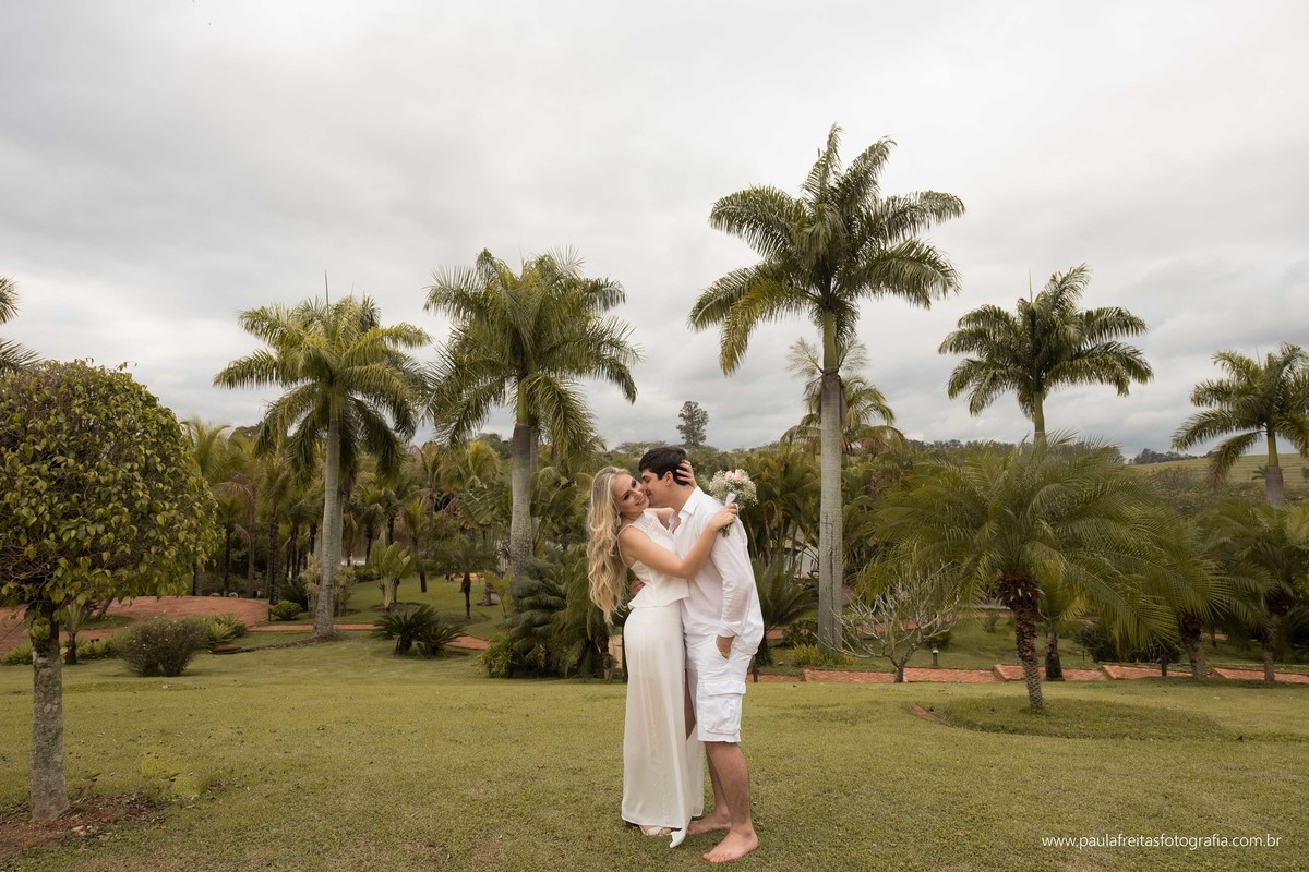 porto-feliz-sao-paulo-sao-paulo-cidade-de-sao-paulo-pre-wedding-ensaio-pre-casamento-desire-e-max-guaratingueta-sao-jose-dos-campos-taubate-fotografado-por-paula-freitas-fotografia-e-video-de-supimpa