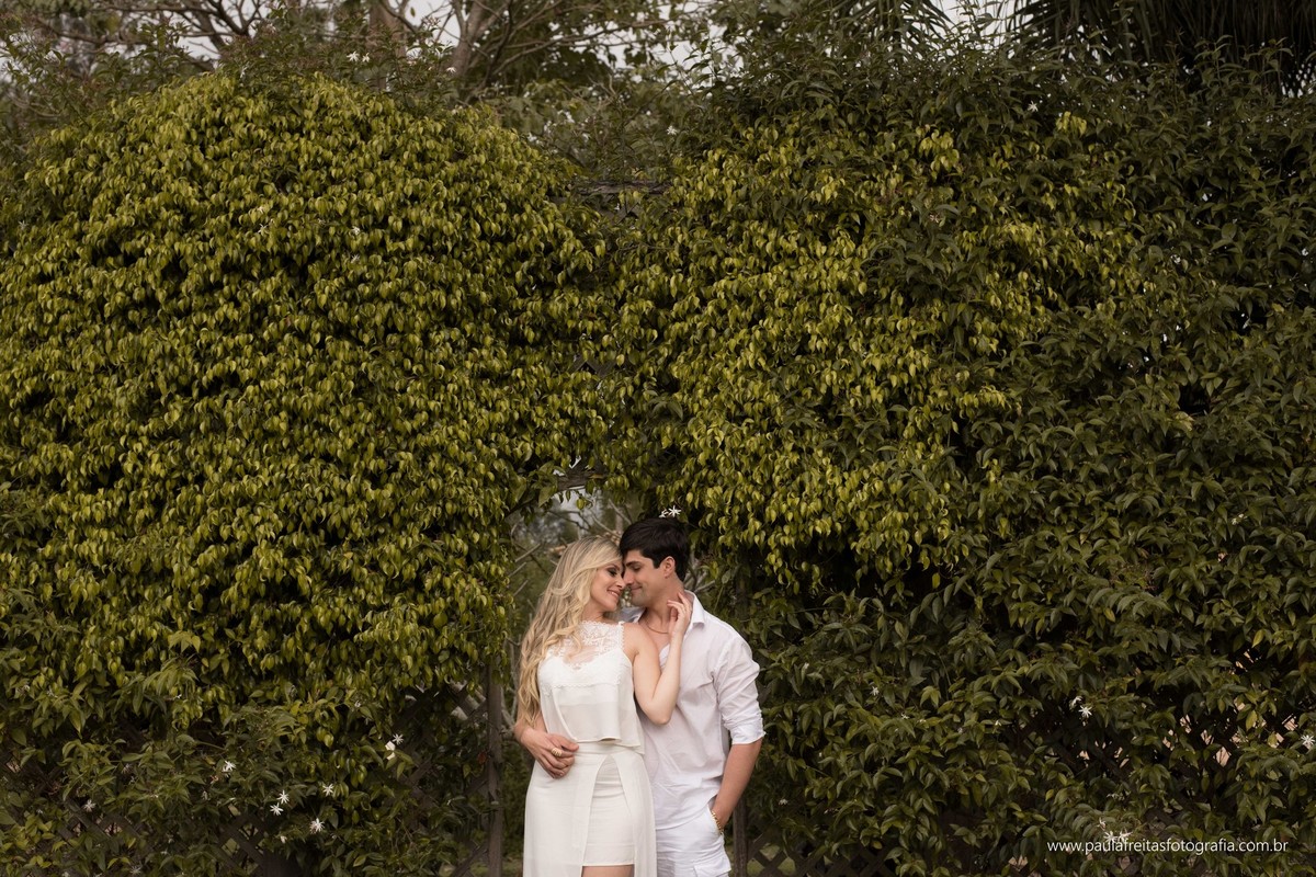 porto-feliz-sao-paulo-sao-paulo-cidade-de-sao-paulo-pre-wedding-ensaio-pre-casamento-desire-e-max-guaratingueta-sao-jose-dos-campos-taubate-fotografado-por-paula-freitas-fotografia-e-video-de-supimpa