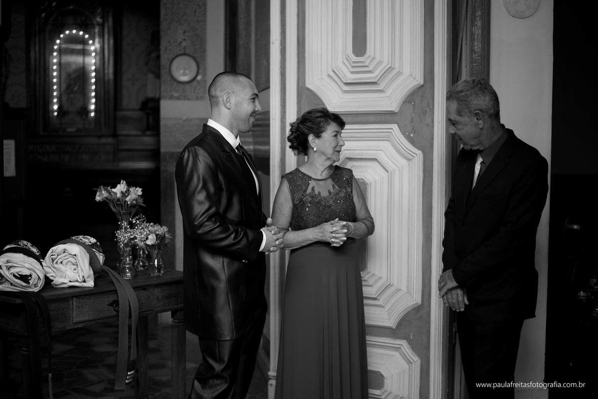 casamento-em-guaratingueta-karen-e-rodrigo-igreja-nossa-senhora-das-graças-e-making-of-fabio-lima-fotografia-paula-freitas-fotografia-video-de-supimpa