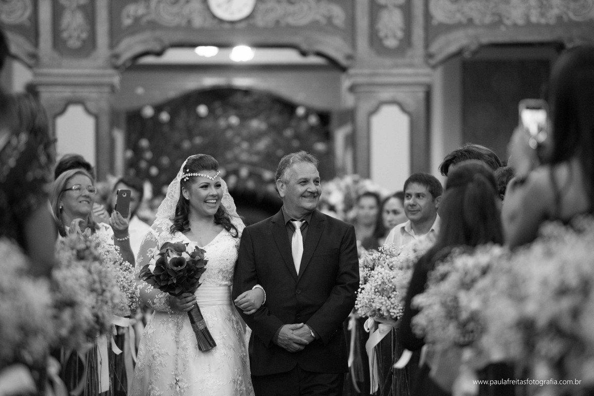 casamento-em-guaratingueta-karen-e-rodrigo-igreja-nossa-senhora-das-graças-e-making-of-fabio-lima-fotografia-paula-freitas-fotografia-video-de-supimpa